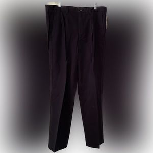 Cambridge Classic Mens Slacks Dark Navy Easy Care with Front Pleat NWT 36-32